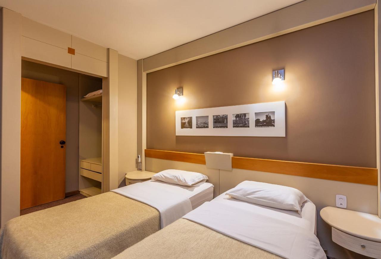 Tri Hotel & Flat Caxias Caxias do Sul Kültér fotó